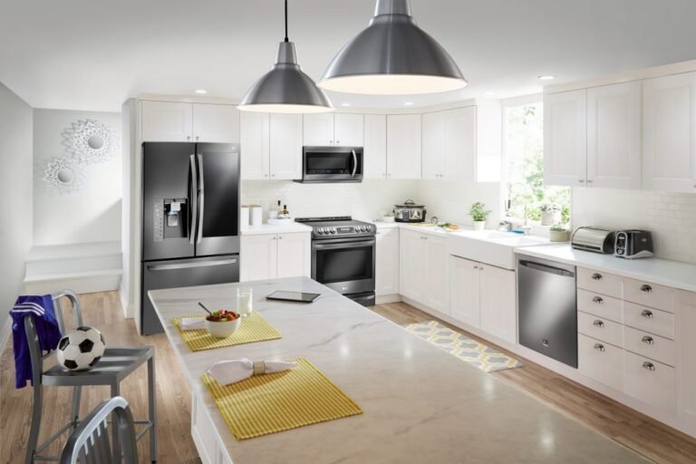 Revamp Your Kitchen: LG Remodeling Sale Event #bbyremodeling